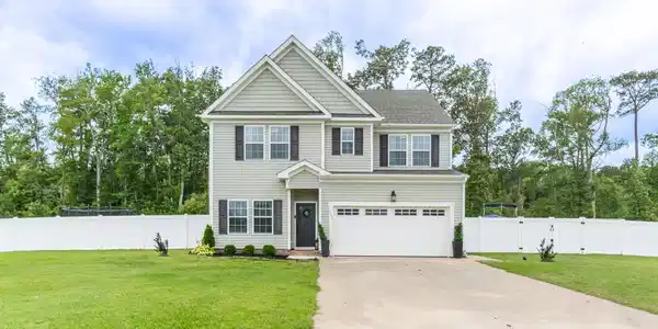 111 Chapman Lane