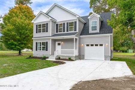 125 Taylors Lane