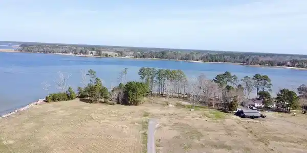 2405 Temples Point Road