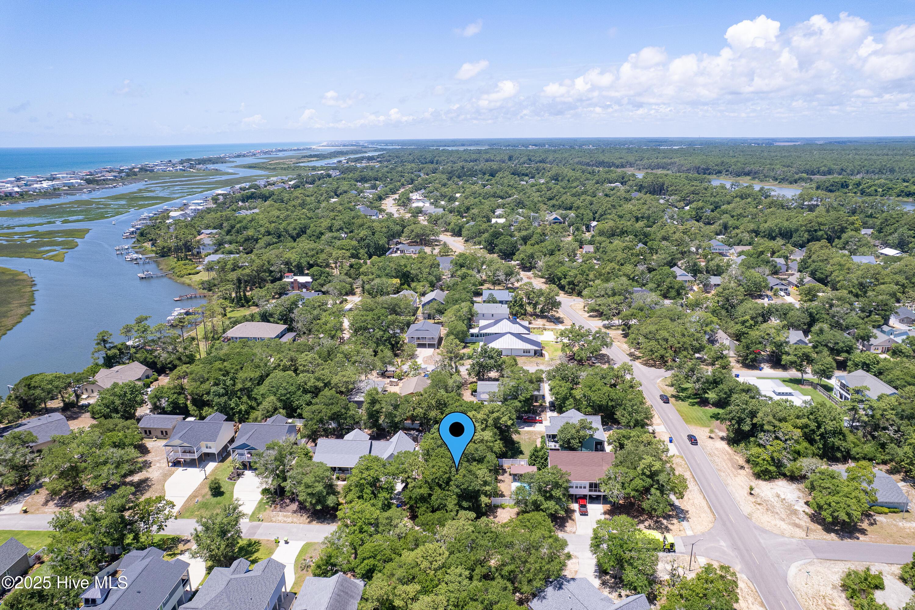 Image 1: 101 SW 17th-1