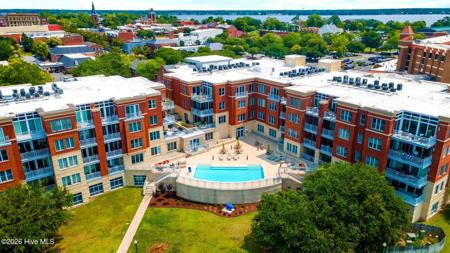 306 Sky Sail Boulevard Unit 306