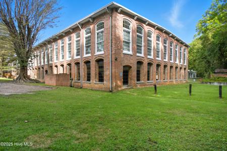 723 Mcmullan Avenue Unit 604