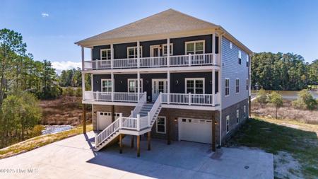 609 Bell Point Road