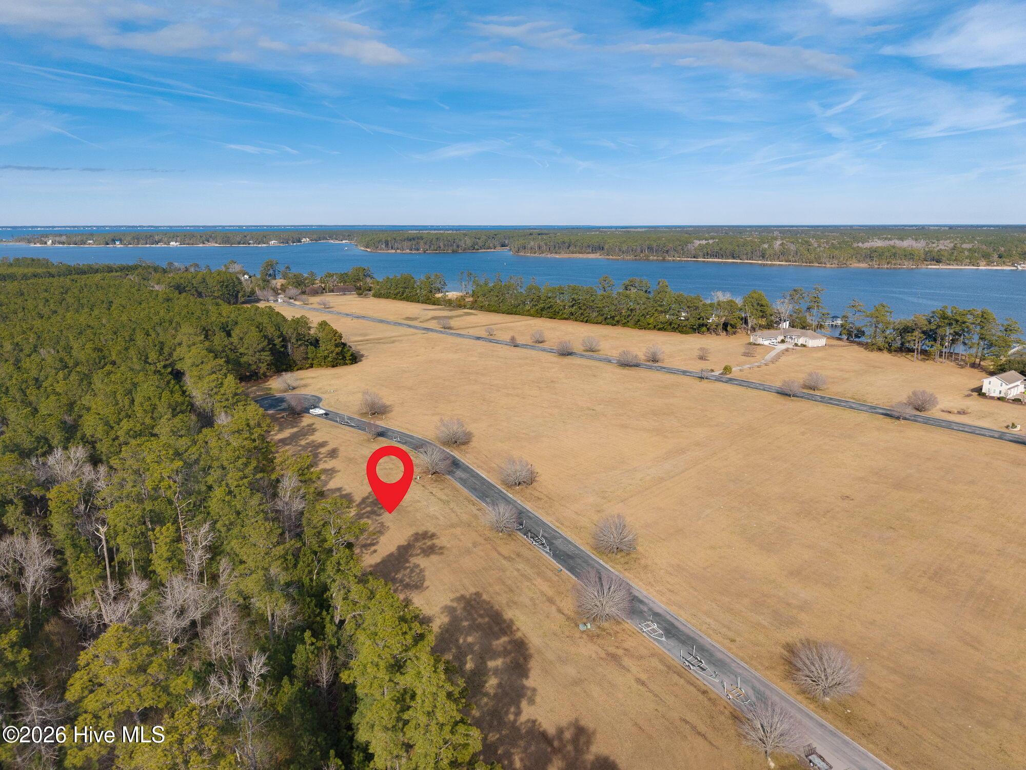 Image 2: 15-web-or-mls-chadwick-visuals-109-bare-