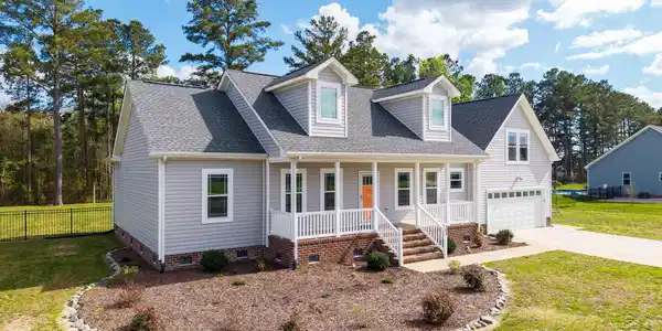 109 Foxglove Drive