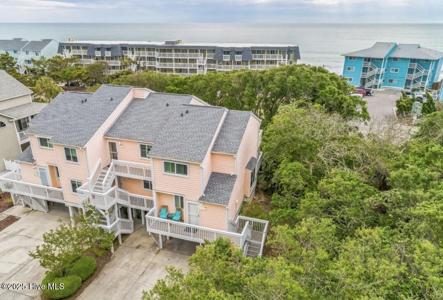2404 Surfrider Circle