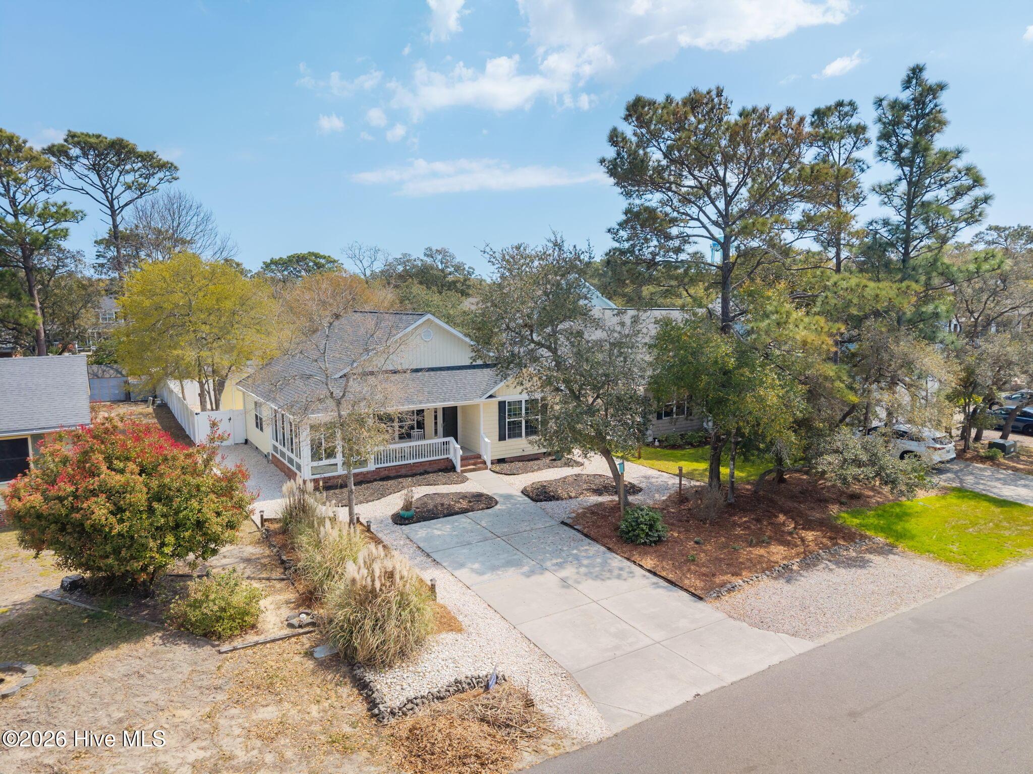 Image 4: 3-web-or-mls-DJI_20260401134829_0497_D