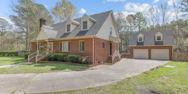 123 N Marshall Road