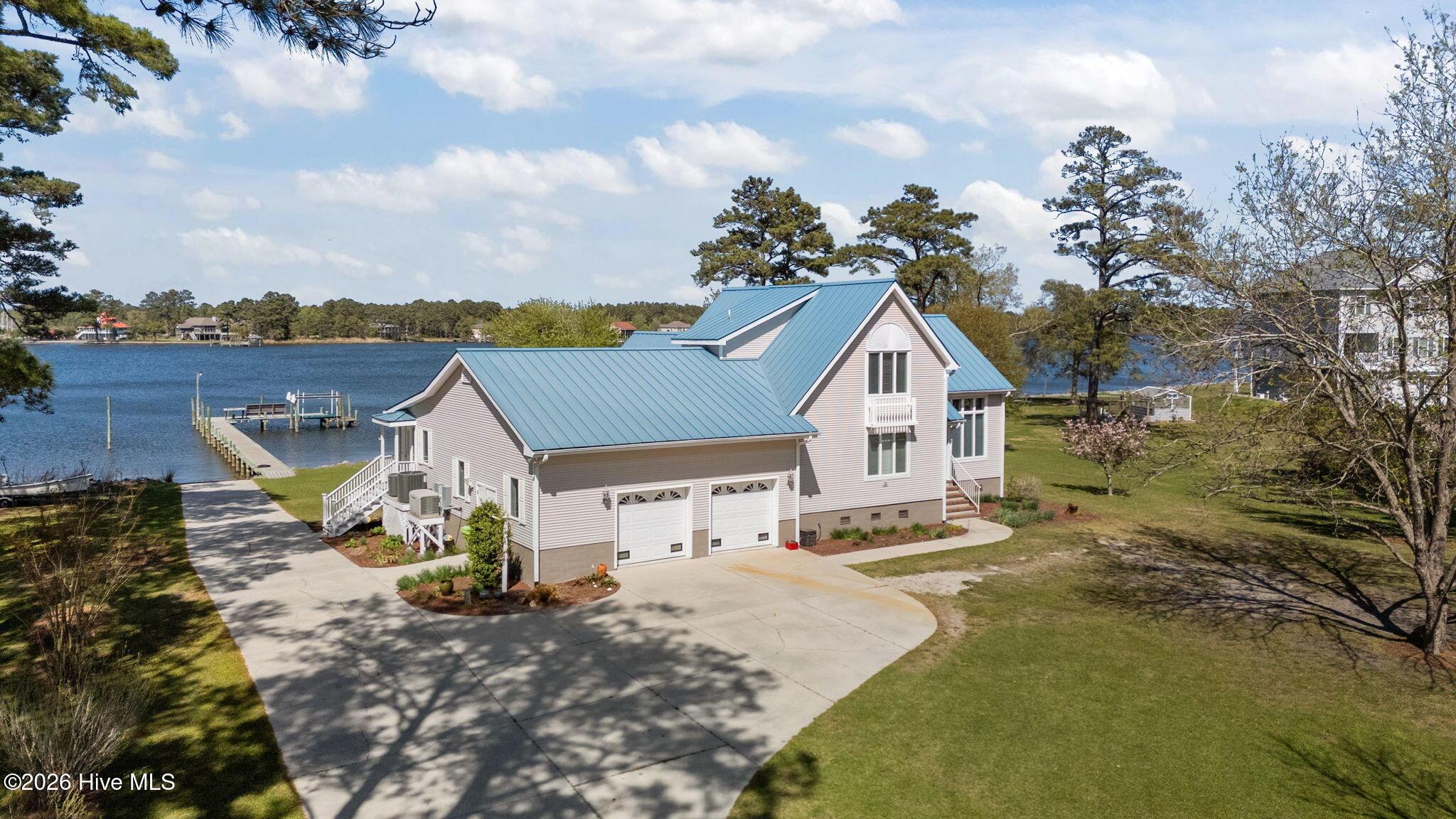 Image 4: 57-web-or-mls-DJI_20260331145827_0097_D