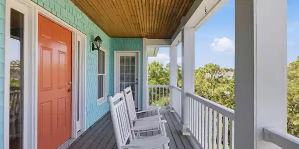 Image 4: front porch