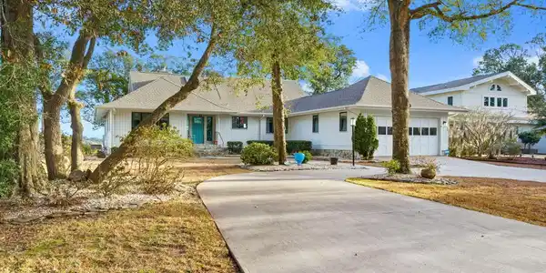 3347 Channelside Drive SW