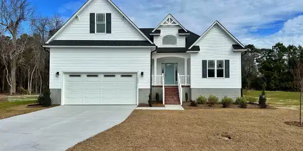 204 N Tamassee Lane