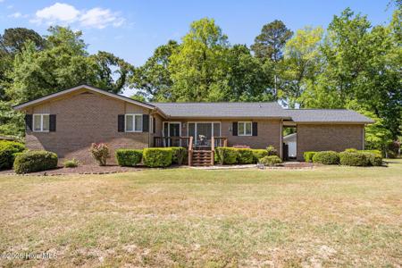 105 Dogwood Drive