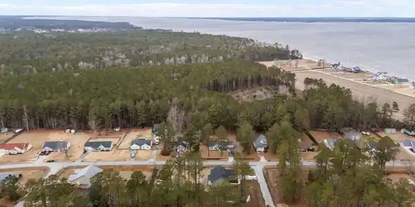 Image 4: 49-web-or-mls-DJI_20260216132102_0013_D