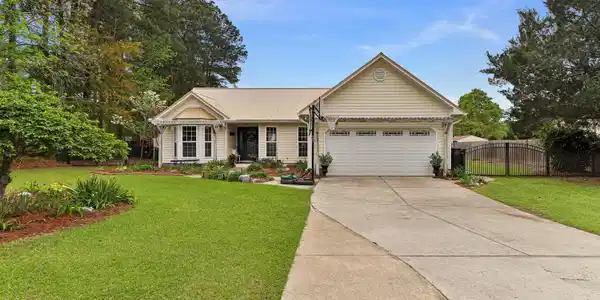 203 Borgo Court