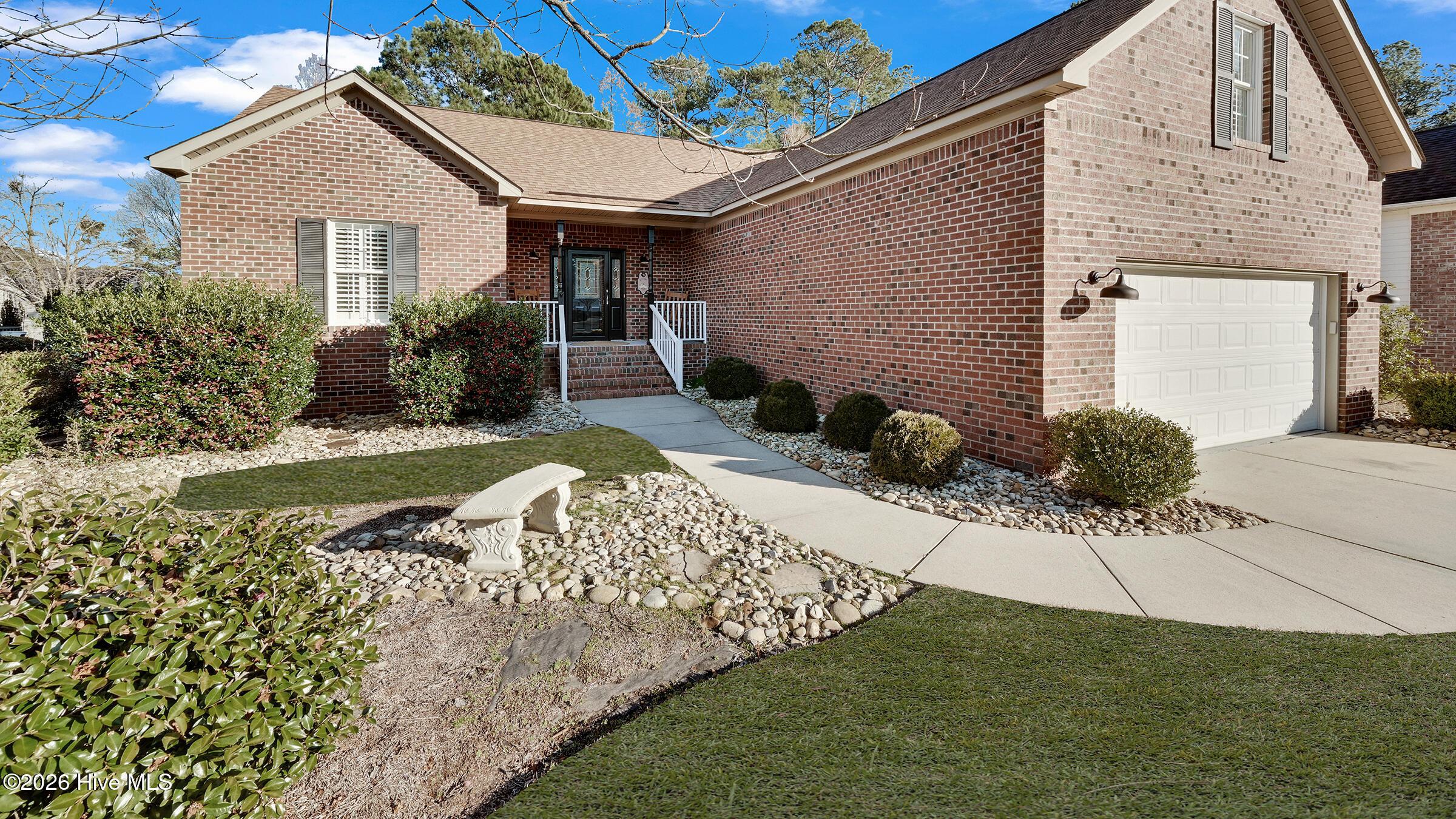 Image 2: 02- Front view