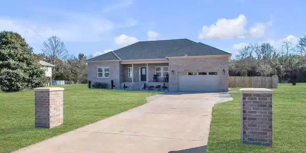 111 Lighthouse View