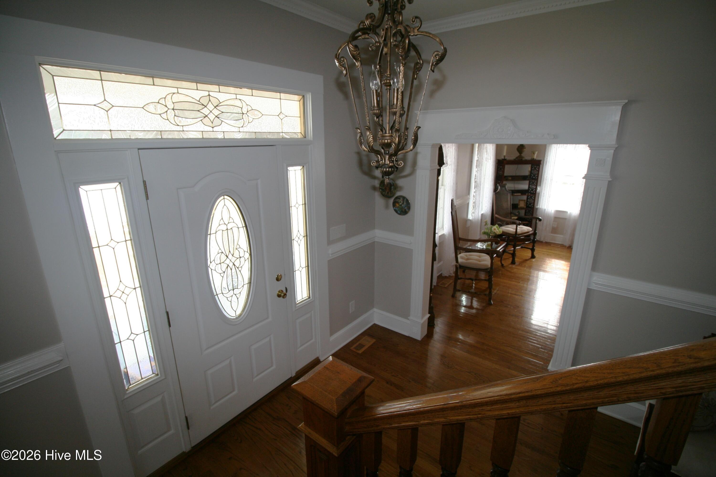 Image 3: Front Door Entryway