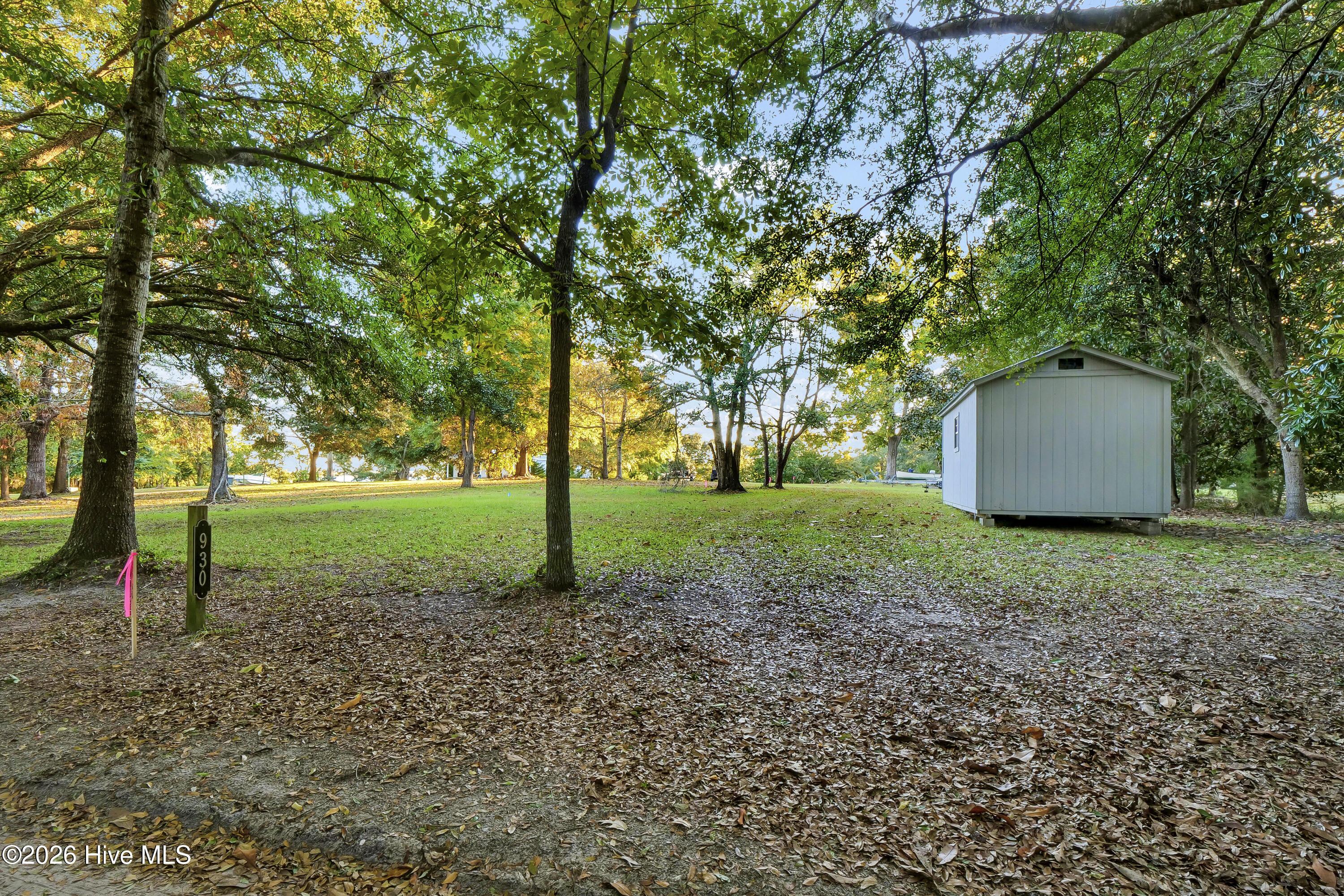 Image 1: 001_p2700144_767