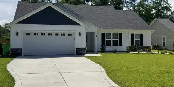 93 Robertson Lane