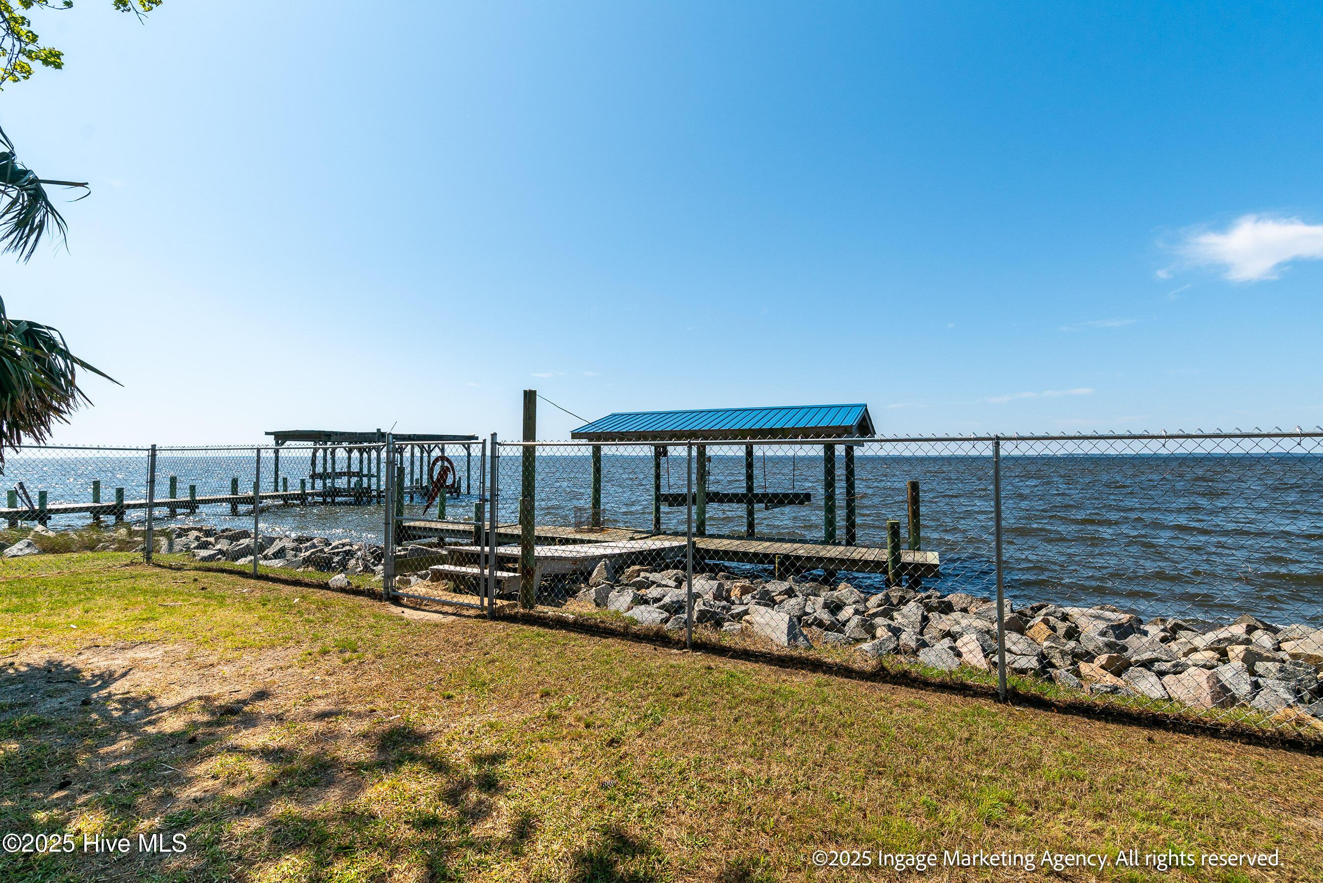 Image 3: 016-20250414 MLS M_Heinz 283 Chambers Po