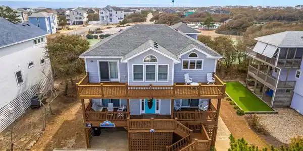 632 Myrtlewood Court