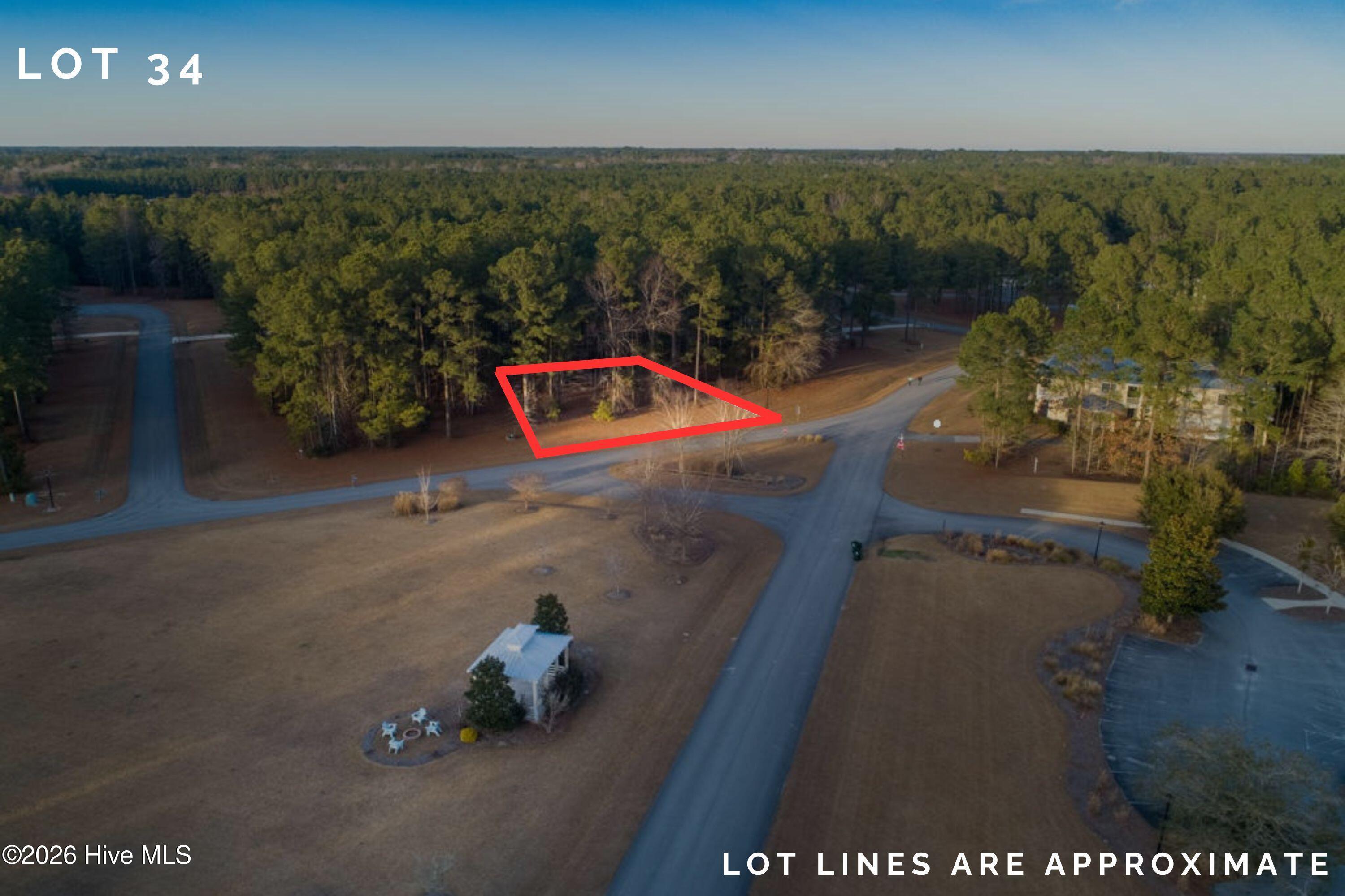 Image 2: Lot 34 (3)