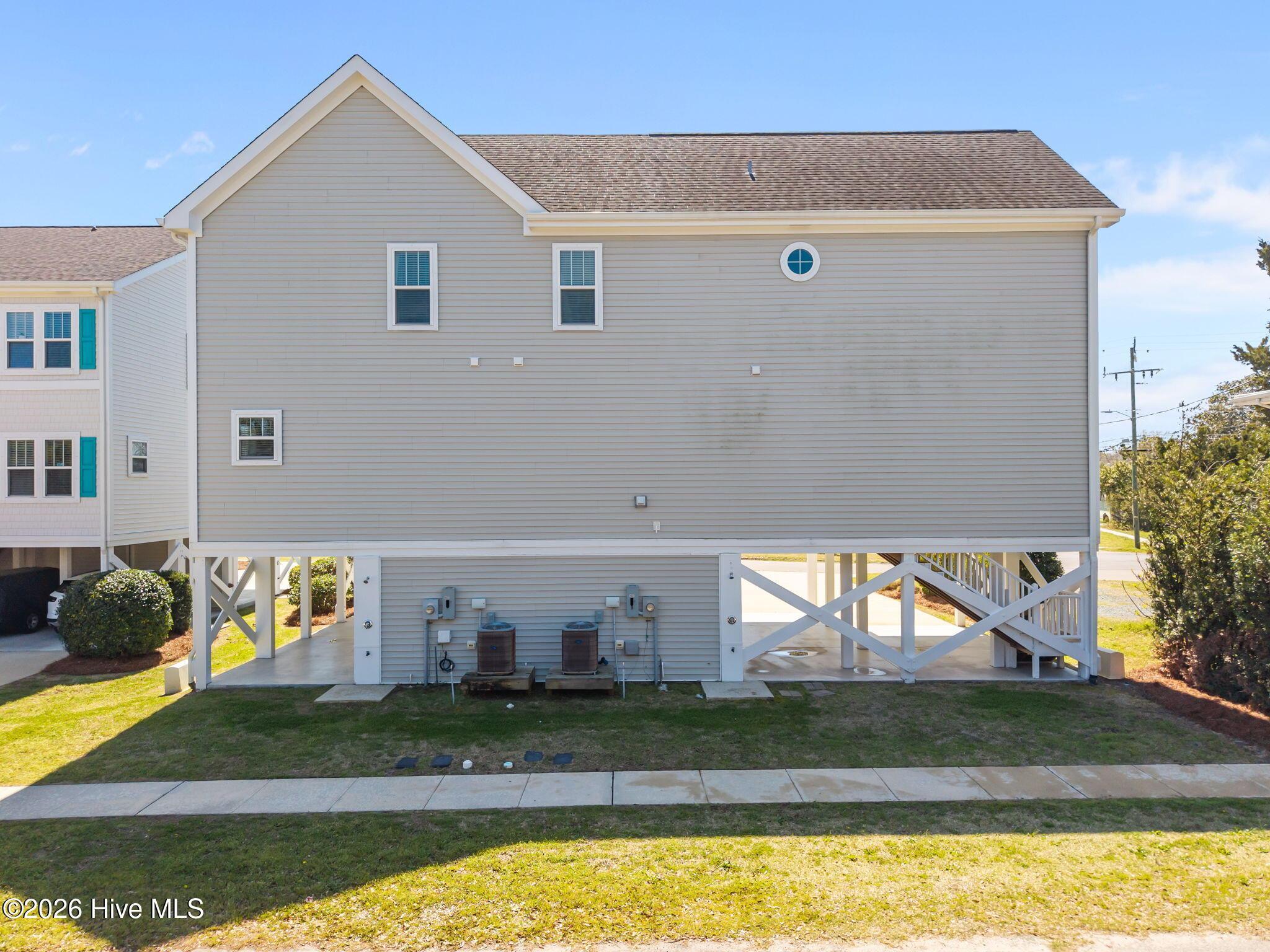 Image 4: 3-web-or-mls-DJI_20260320131348_0690_D