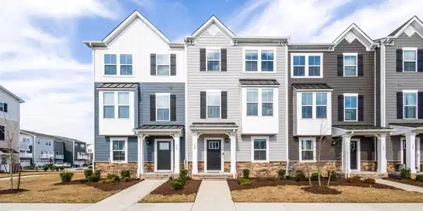 108 Fost Boulevard