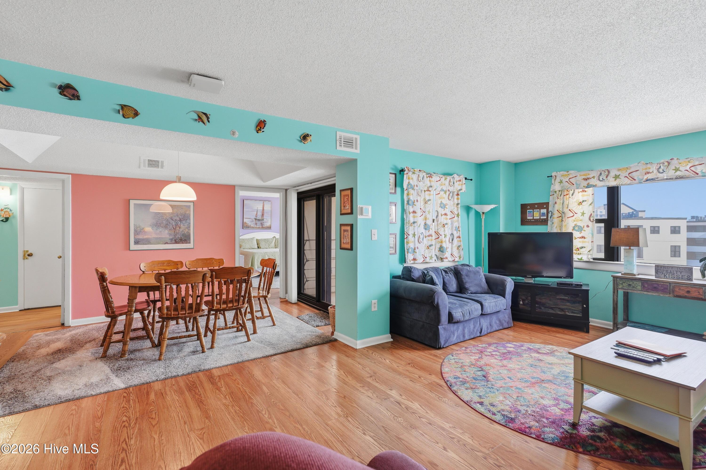 Image 3: 1505 Salter path Rd #507  Interior (3 o