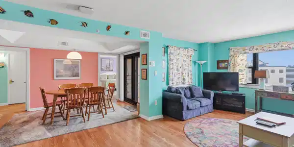 Image 3: 1505 Salter path Rd #507  Interior (3 o