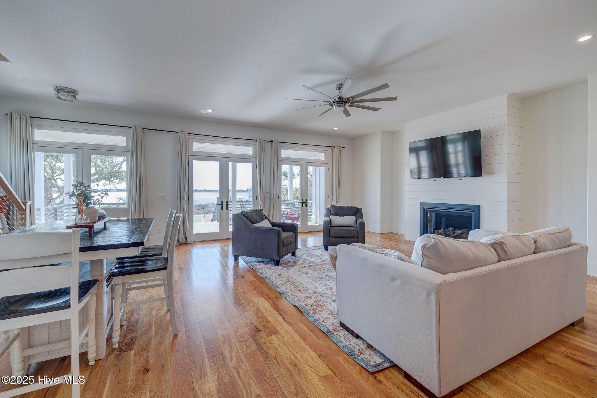 Image 4: 476AndrewsRoad-58