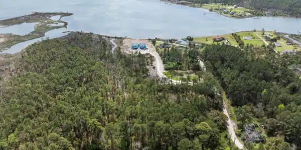 Image 4: 4-web-or-mls-East City Rd 003