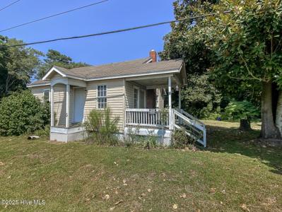8533 Caratoke Highway