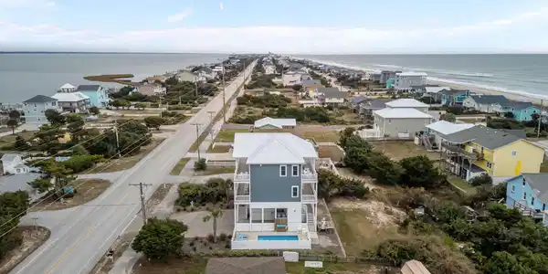 Image 4: 7-web-or-mls-DJI_20251204154748_0780_D