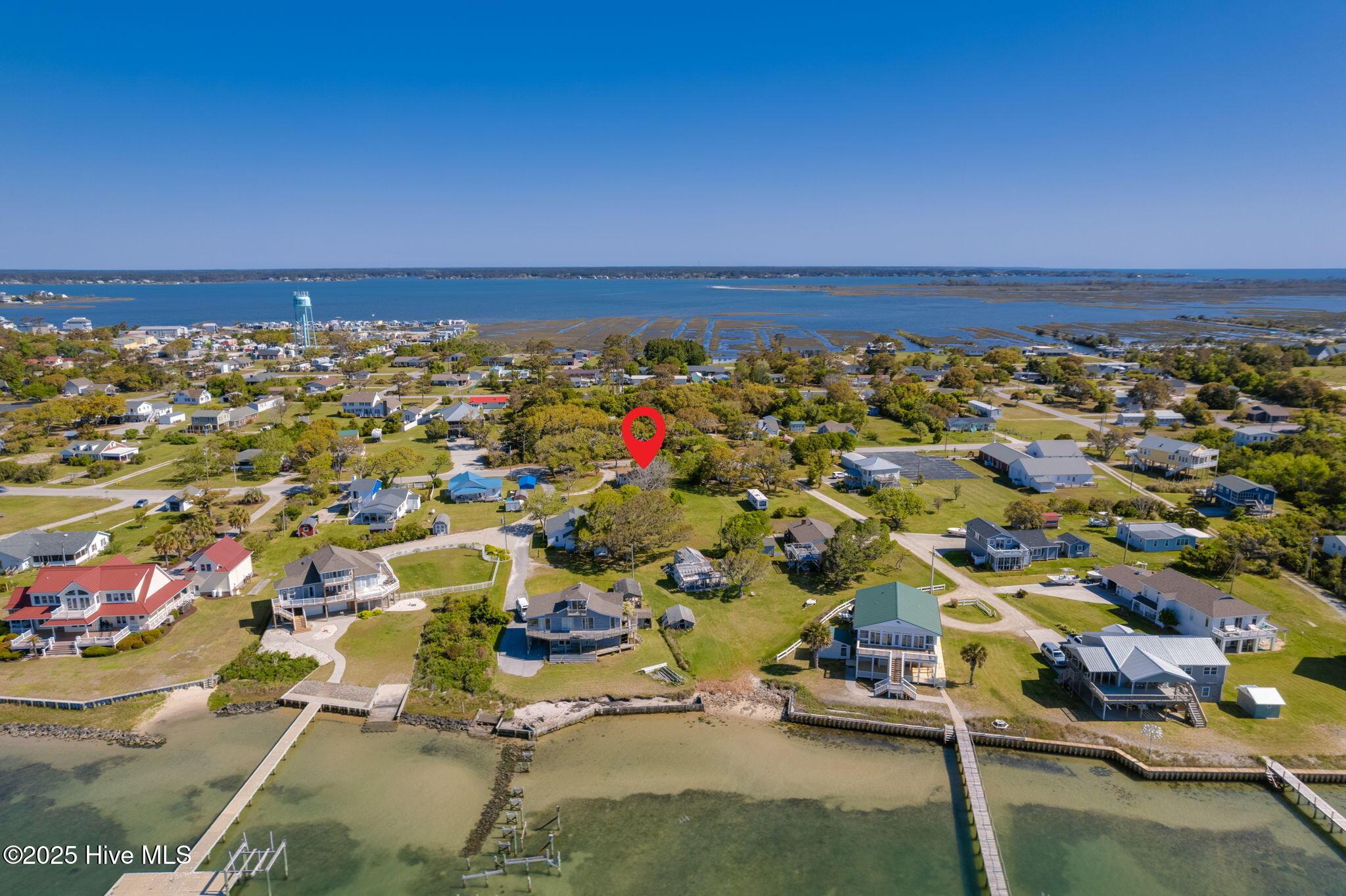 Image 2: 4-web-or-mls-chadwick-visuals-1072-islan