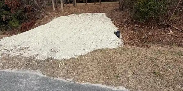Image 4: lot driveway 2