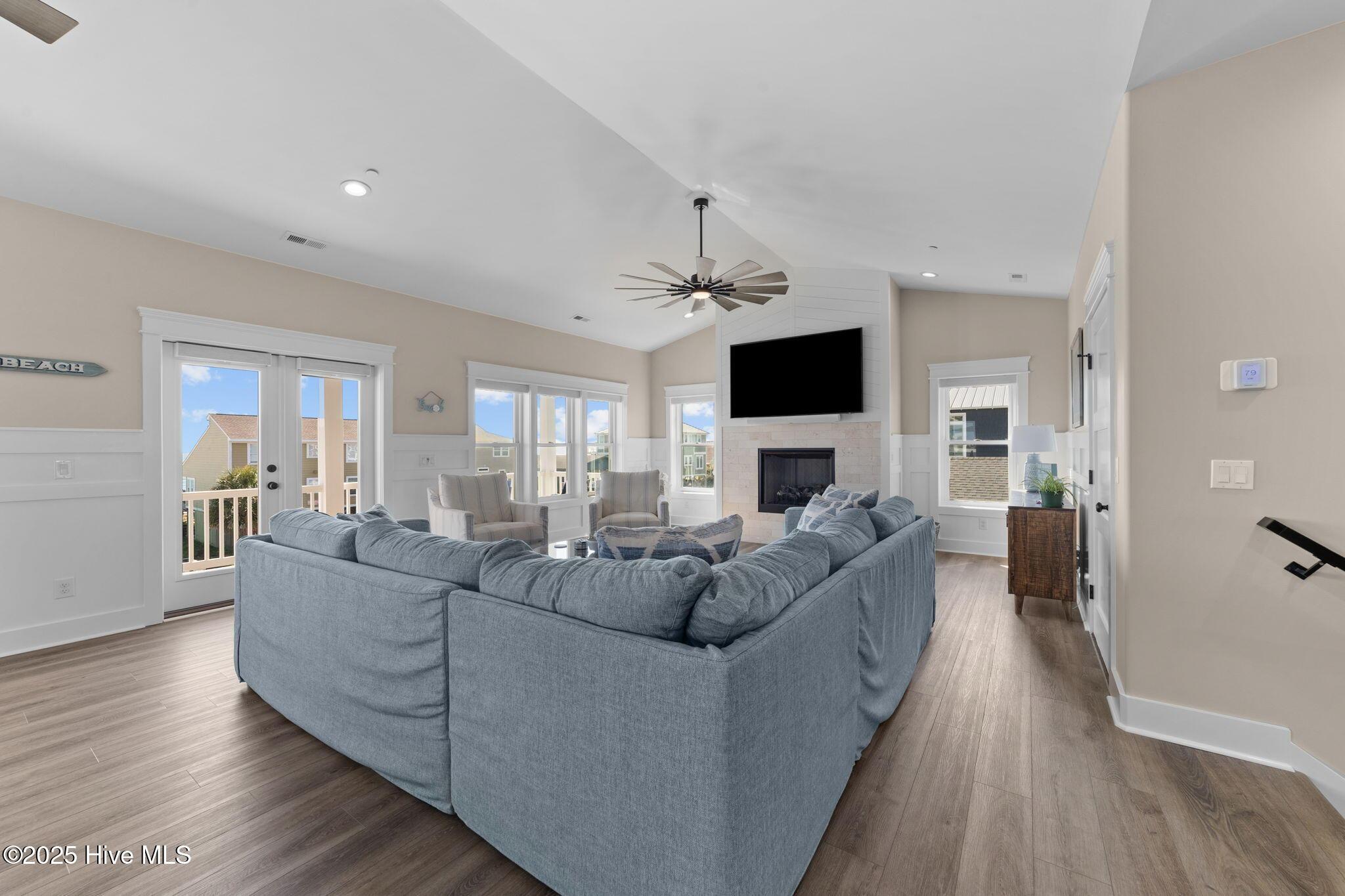 Image 4: 51-web-or-mls-CZ9A9290