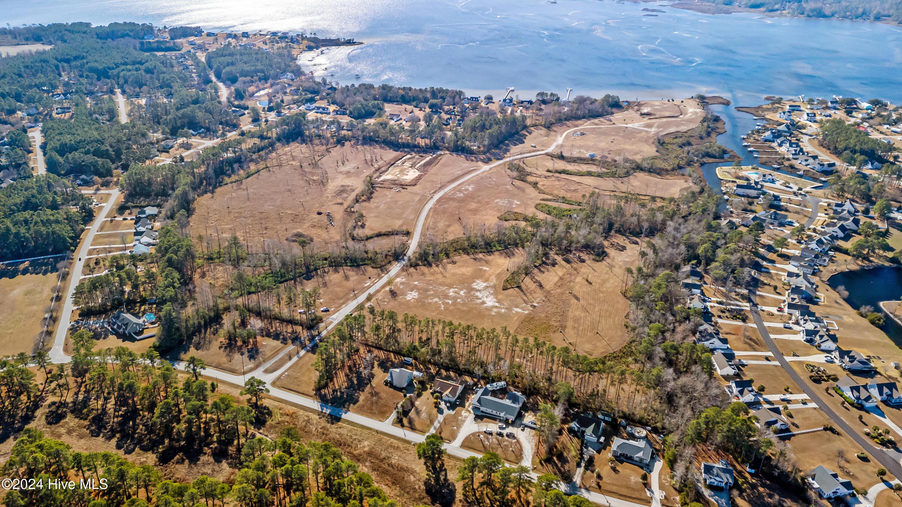 Image 2: 246 AMPHITHEATER DRIVE