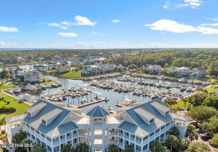 2555 St James Drive SE Unit 303