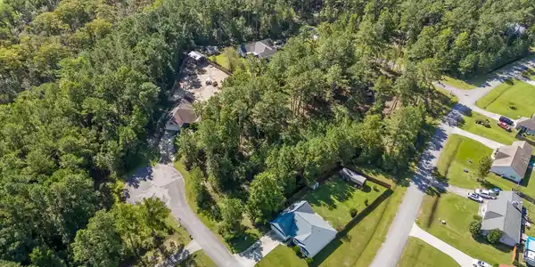 Image 2: 2-web-or-mls-DJI_20240920112206_0563_D