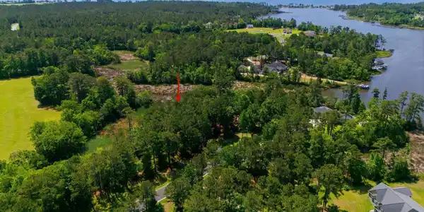 Image 4: 10-web-or-mls-DJI_20260520114210_0965_D
