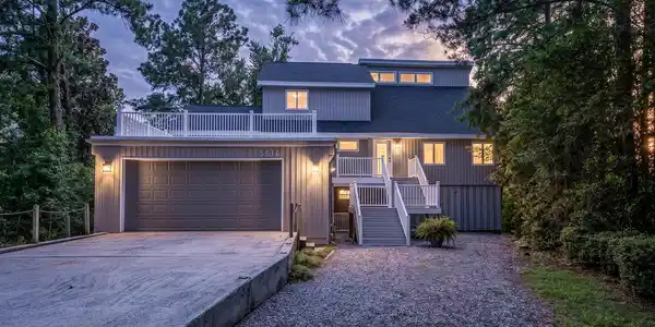 5616 Gondolier Drive