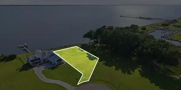 28 Wax Myrtle Court