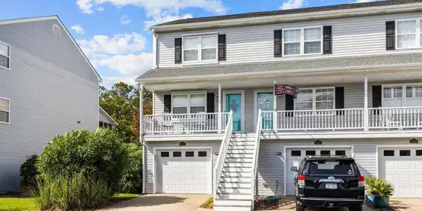 2225 Lennoxville Road