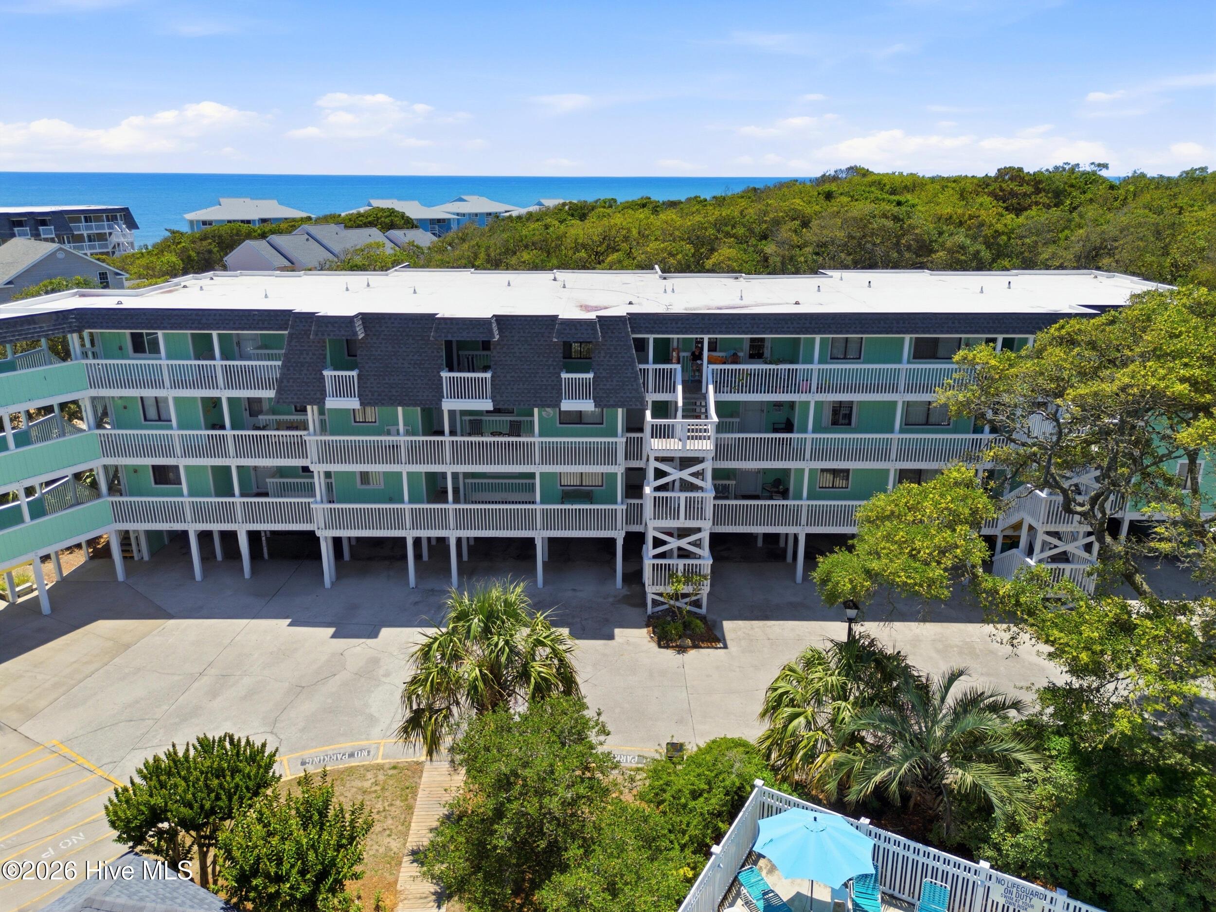 Image 3: 2_2301_surfrider_cir_002
