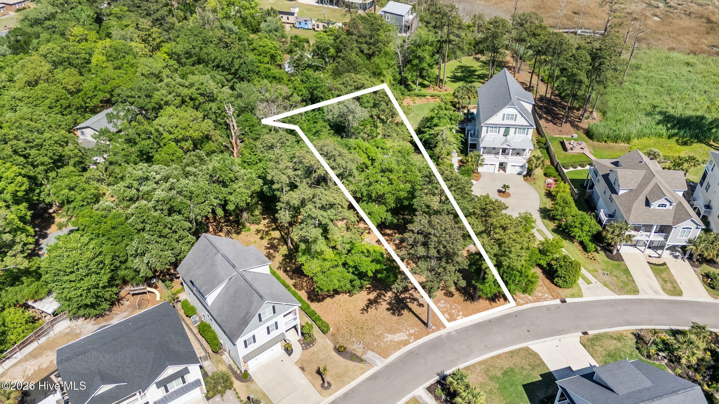 Image 2: Drone with Approx Lot Lines (3)