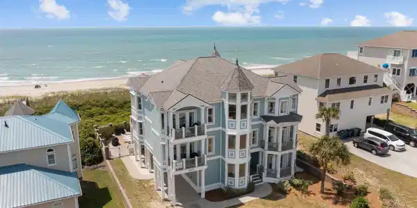 3107 Ocean Drive