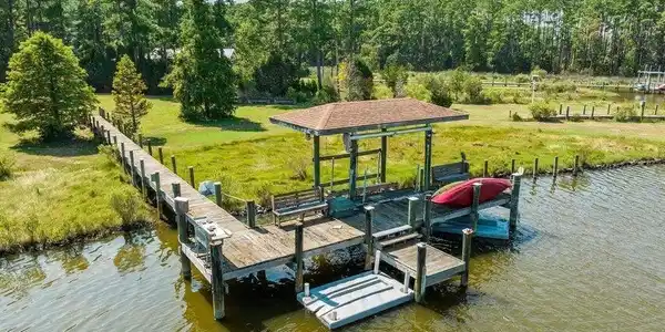 186 Creek Drive