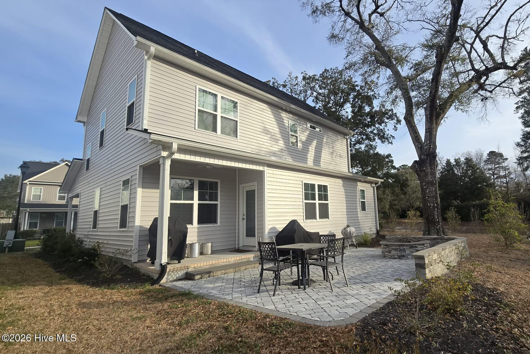 Image 2: Private custom Back patio